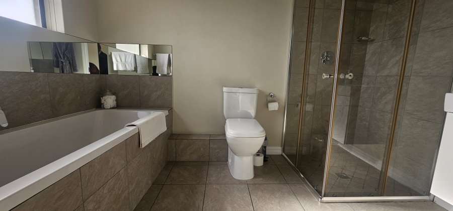 3 Bedroom Property for Sale in Myburgh Park Western Cape
